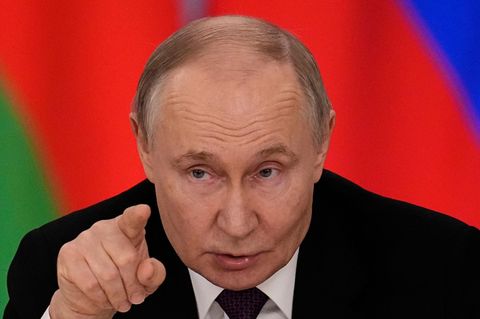 Selensykj findet Putins Reaktion auf Vorschlag für Waffenruhe "manipulativ"