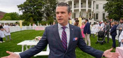 „Ehemaliger Minister“ – Fox-News-Moderator unterläuft Fauxpas bei Interview mit Hegseth