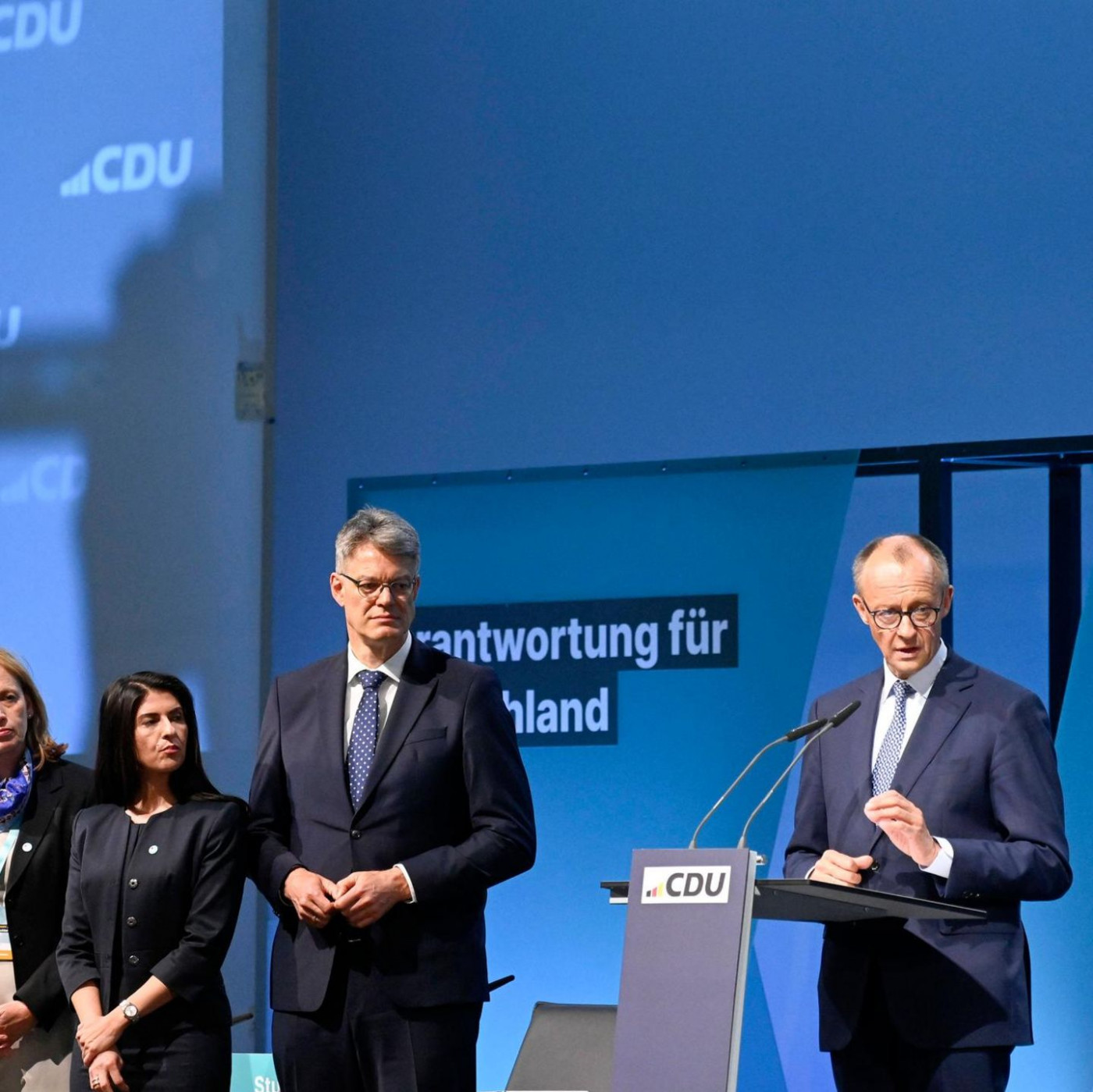 "Merz vollführt bei seinen Ministern einen Balanceakt"