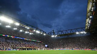 EM-Wirbel: Stadionkletterer soll Einsatz von 108 Polizeibeamten bezahlen