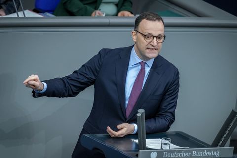 Kreise: Spahn neuer Chef der Unionsfraktion