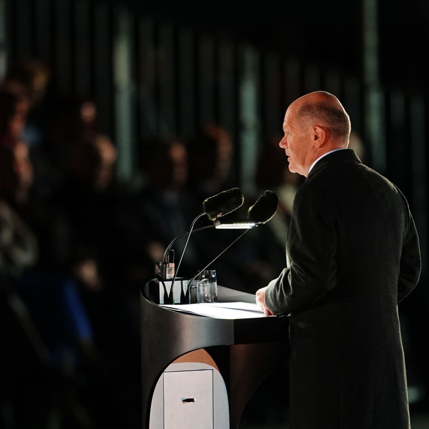 Scholz ruft zu Zusammenhalt unter Demokraten auf