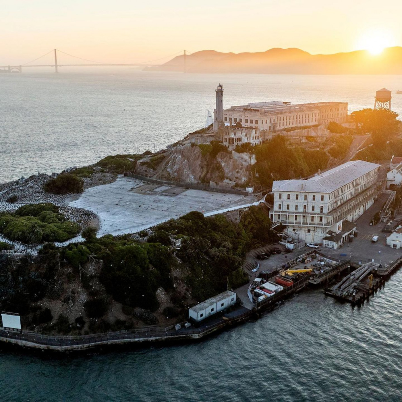 Kann Trump Alcatraz wiedereröffnen? Experten sehen da ein Problem