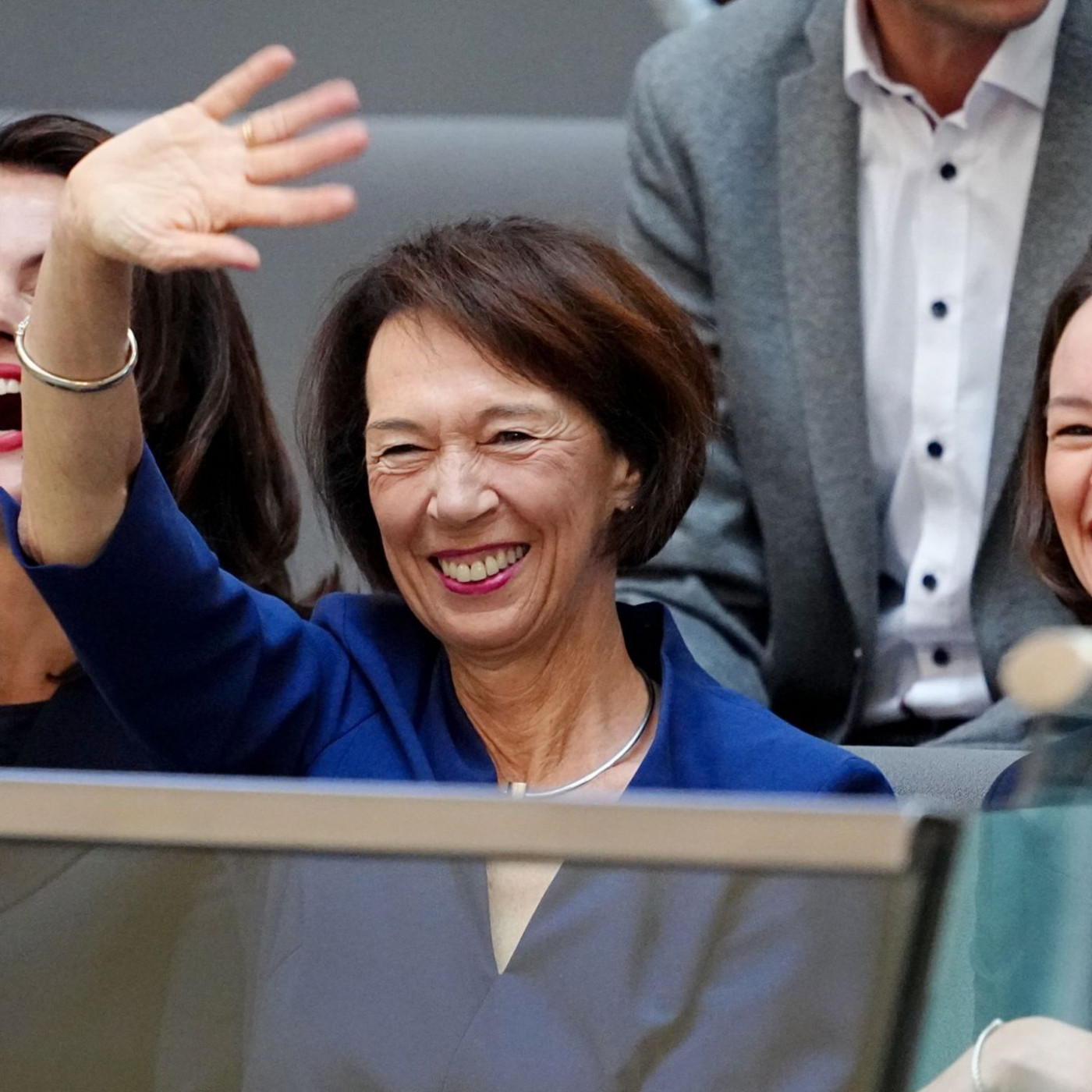 Merz-Familie, Merkel und Astronaut Gerst bei Kanzlerwahl