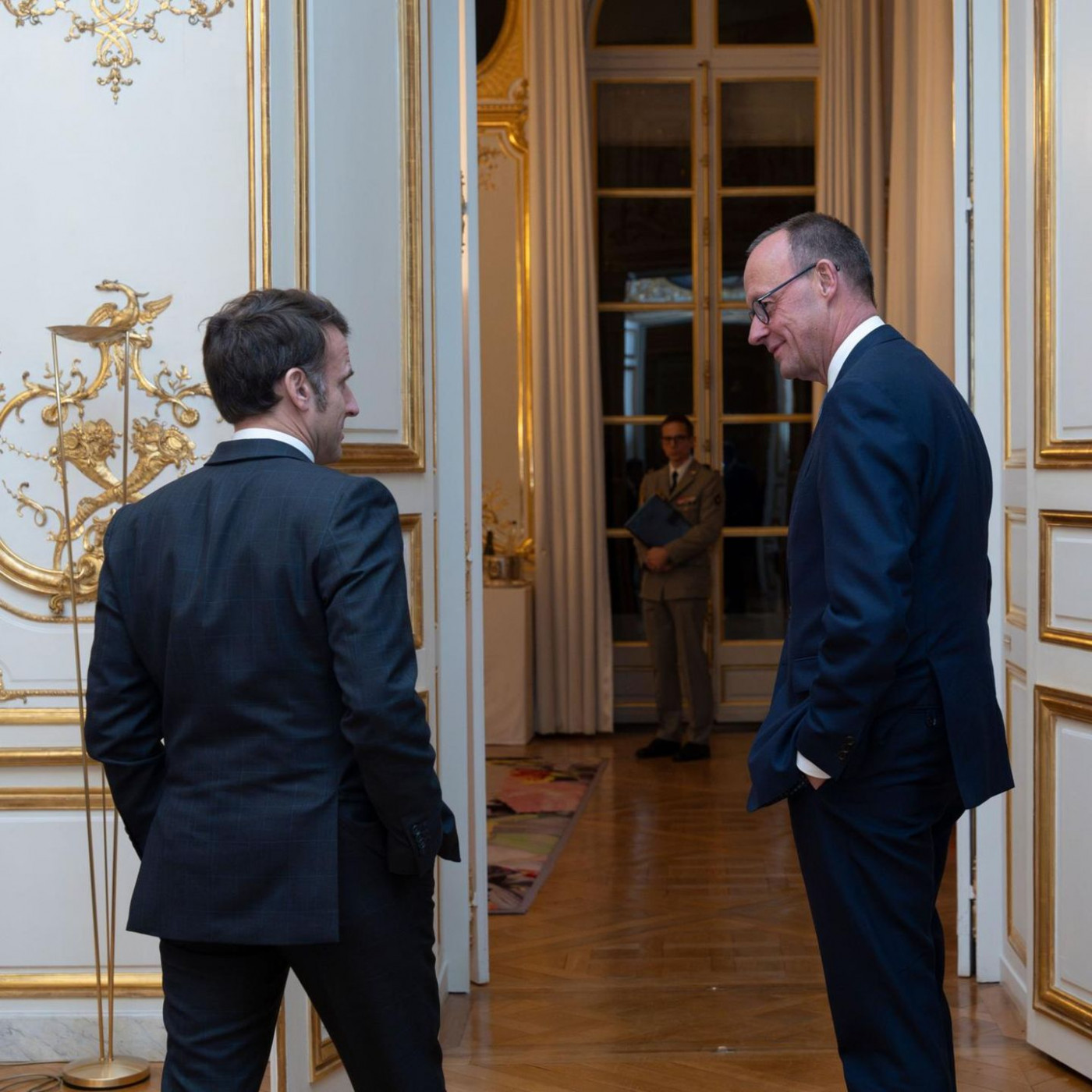 Warum Neu-Kanzler Merz in Frankreich schon jetzt als Held gilt