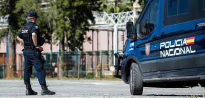 „Bande von Radikalen“ – Fan-Mob stürmt Trainingsgelände, Spieler verschanzen sich