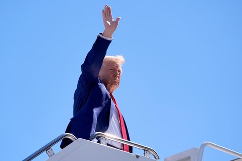 Trump verbannt Nachrichtenagenturen aus seinem Regierungsflieger