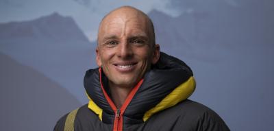 Zwei Extremsportler machen den Mount Everest zur Wettkampfstätte