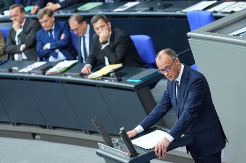 Merz wirbt für gemeinsame Kraftanstrengung