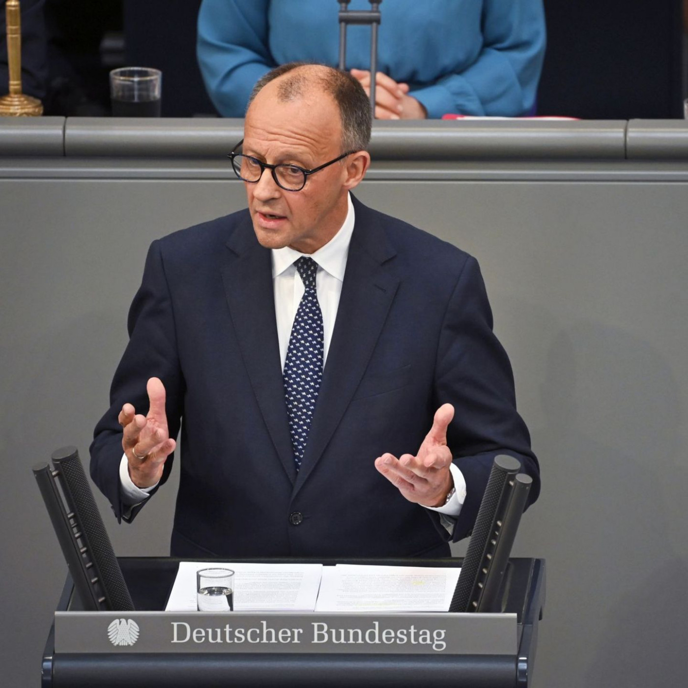 Merz wirbt für Kraftakt: "Der Staat, das sind wir alle"