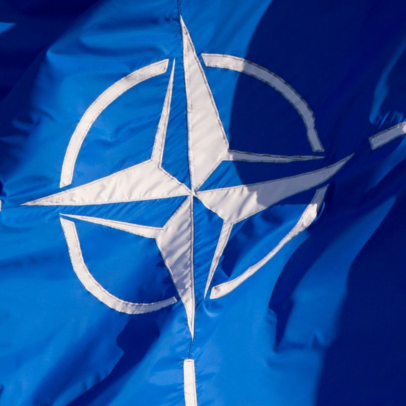 Behörden ermitteln gegen Nato-Mitarbeiter