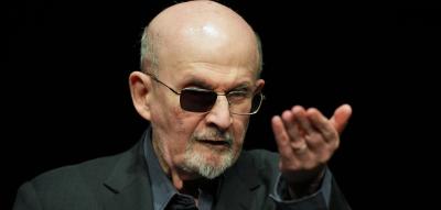 Attentat auf Salman Rushdie – Gericht verurteilt Angreifer zu 25 Jahren Haft