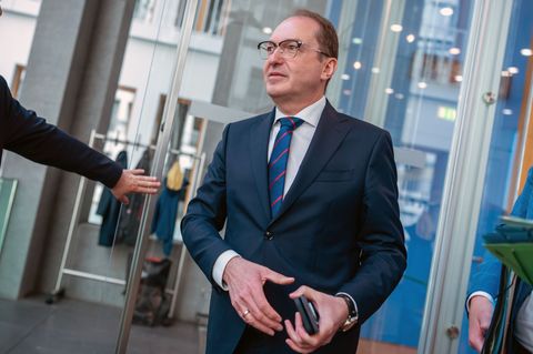 Dobrindt: AfD-Gutachten reicht nicht für Verbotsverfahren