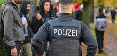 „Junge, arbeitsfähige Männer“ – Regierung will Flüchtlinge verstärkt nach Griechenland abschieben