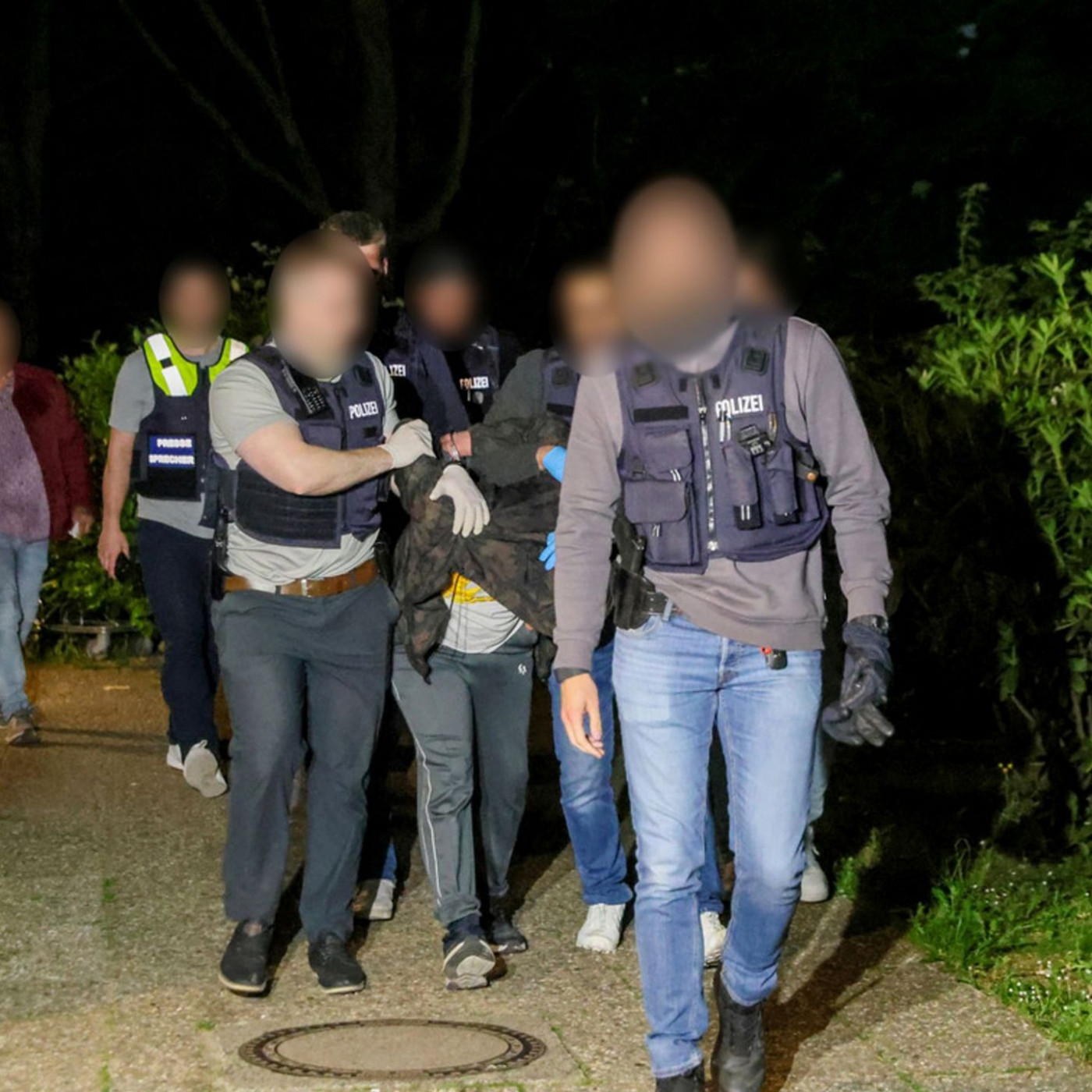 Nach Messerangriff: Karlsruhe ermittelt wegen Anschlags