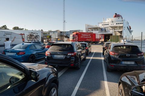 Autos, Verkehr? Können wir am besten, dachte ich. Dann fuhr ich nach Gotland