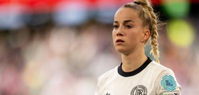 DFB-Kapitänin Gwinn über Seximus – „Bekomme immer wieder Nacktbilder gesendet“