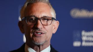 Gary Lineker verabschiedet sich emotional - und wird gefeiert