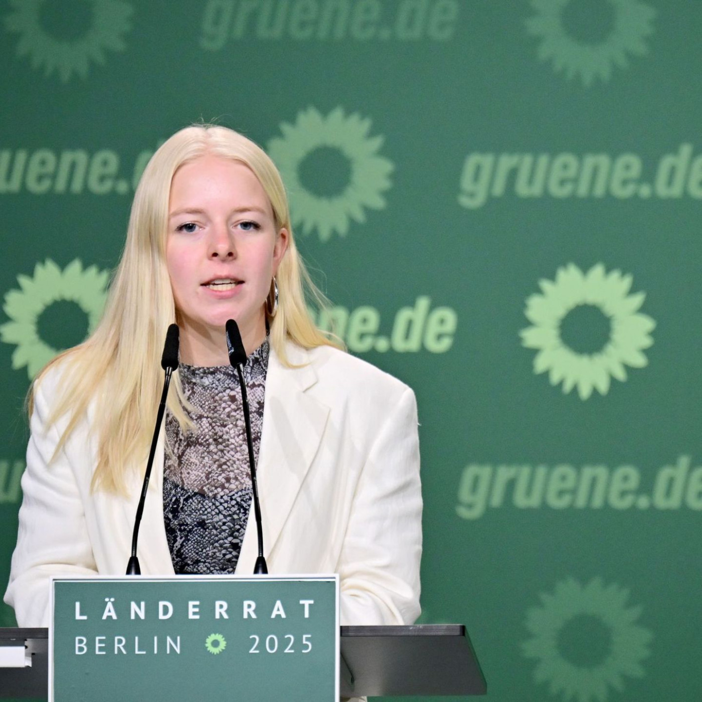 Grüne Jugend-Chefin für "ACAB"-Pulli und Post in der Kritik