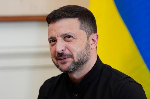 Selenskyj in Berlin gelandet, um Merz zu treffen