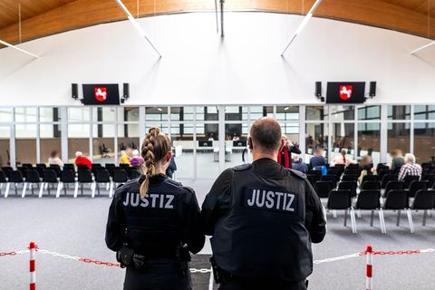 Klette-Prozess in Reithalle – "Komplett überdimensioniert"