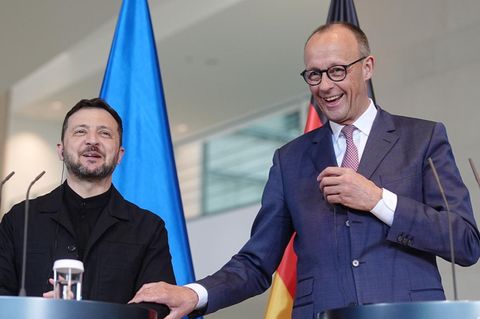 Deutschland sagt Ukraine Militärhilfe in Milliardenhöhe zu