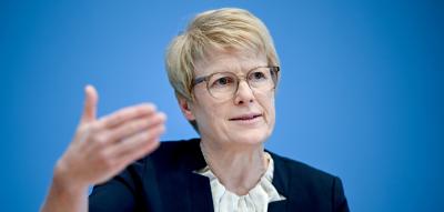 „Höchst fragwürdige Wahlgeschenke“ – Wirtschaftsweise attackiert Pläne der Koalition scharf