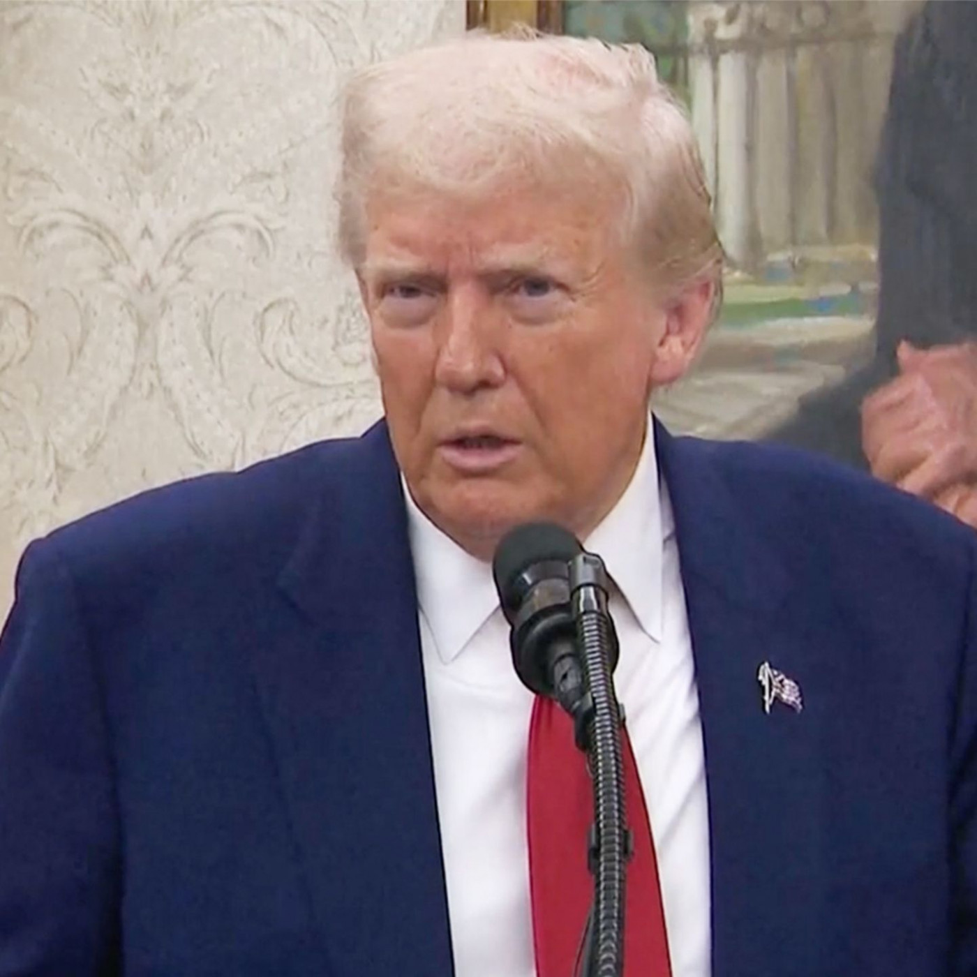 Trump blafft Reporterin an: "Das ist eine scheußliche Frage!"