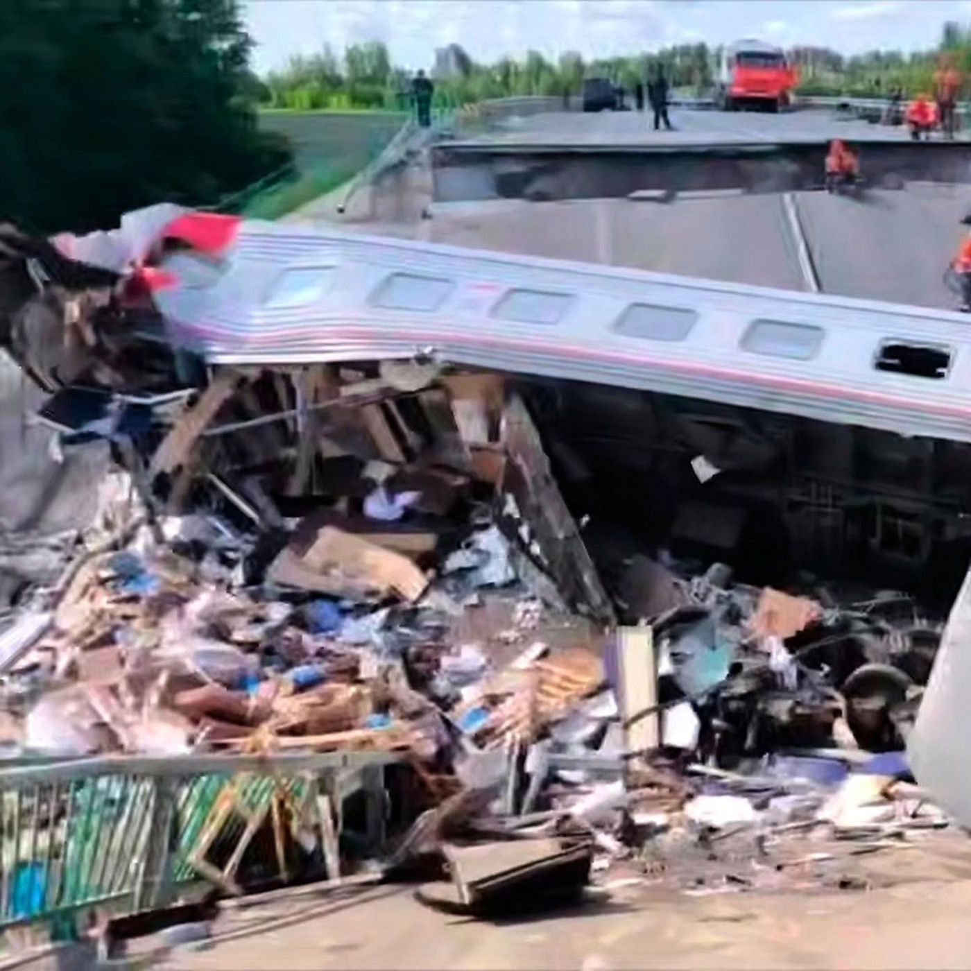 Brückeneinstürze in Russland fordern mehrere Todesopfer