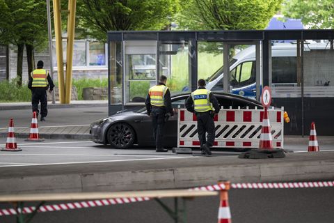 Migrationsrechtler sieht bei Zurückweisungen offene Fragen