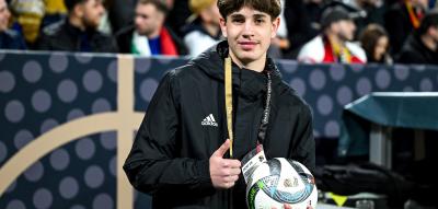 Balljunge legte bei Kimmich-Ecke auf – jetzt löst der DFB sein Versprechen ein
