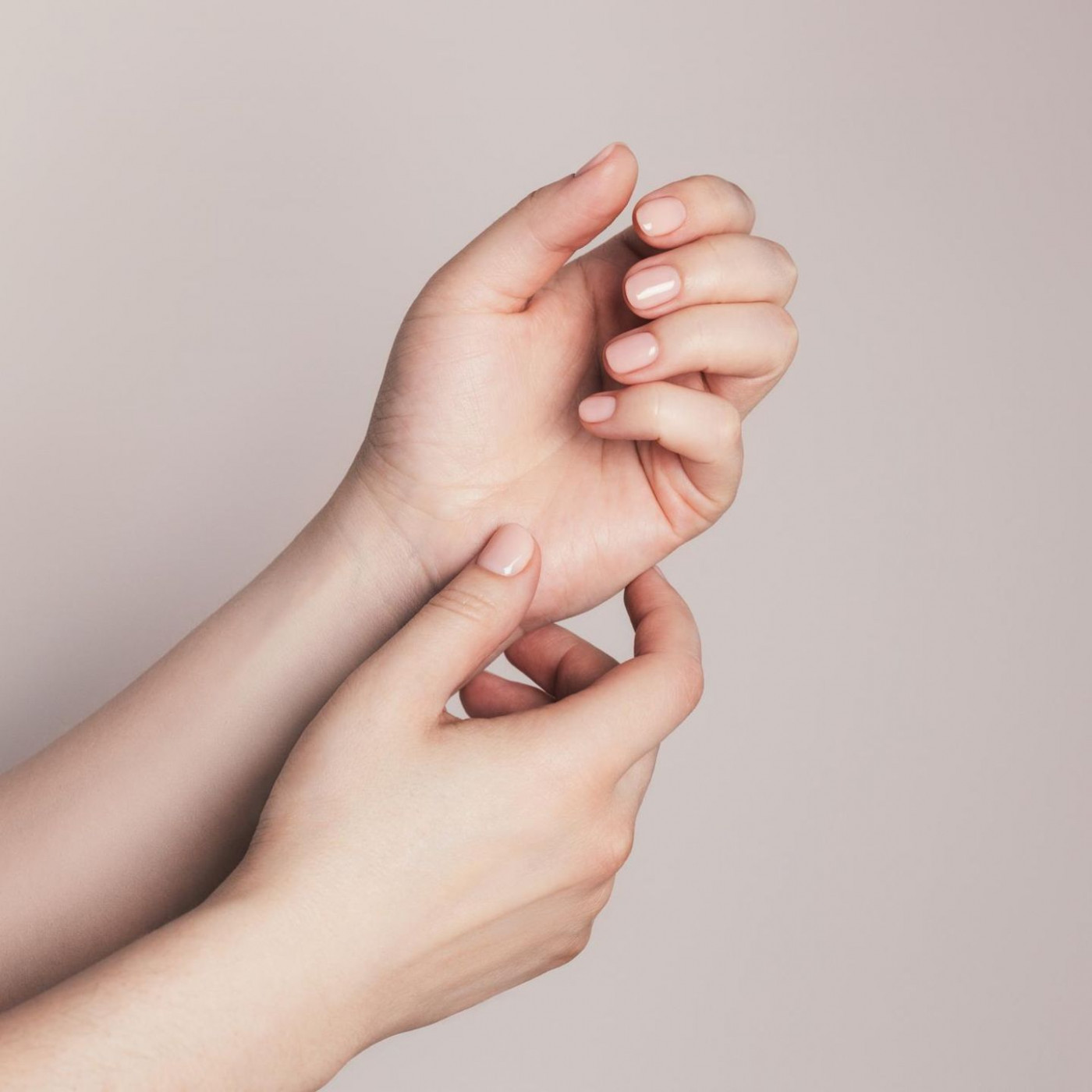 Dieser neue Nagellack-Trend wirkt immer sauber, frisch und gepflegt