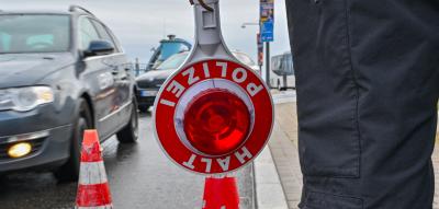 Polizei nimmt bei Grenzkontrollen mehr Schleuser fest