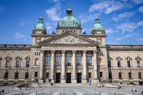 Wehrdienstsenat: Ehebruch innerhalb der Truppe hat Folgen