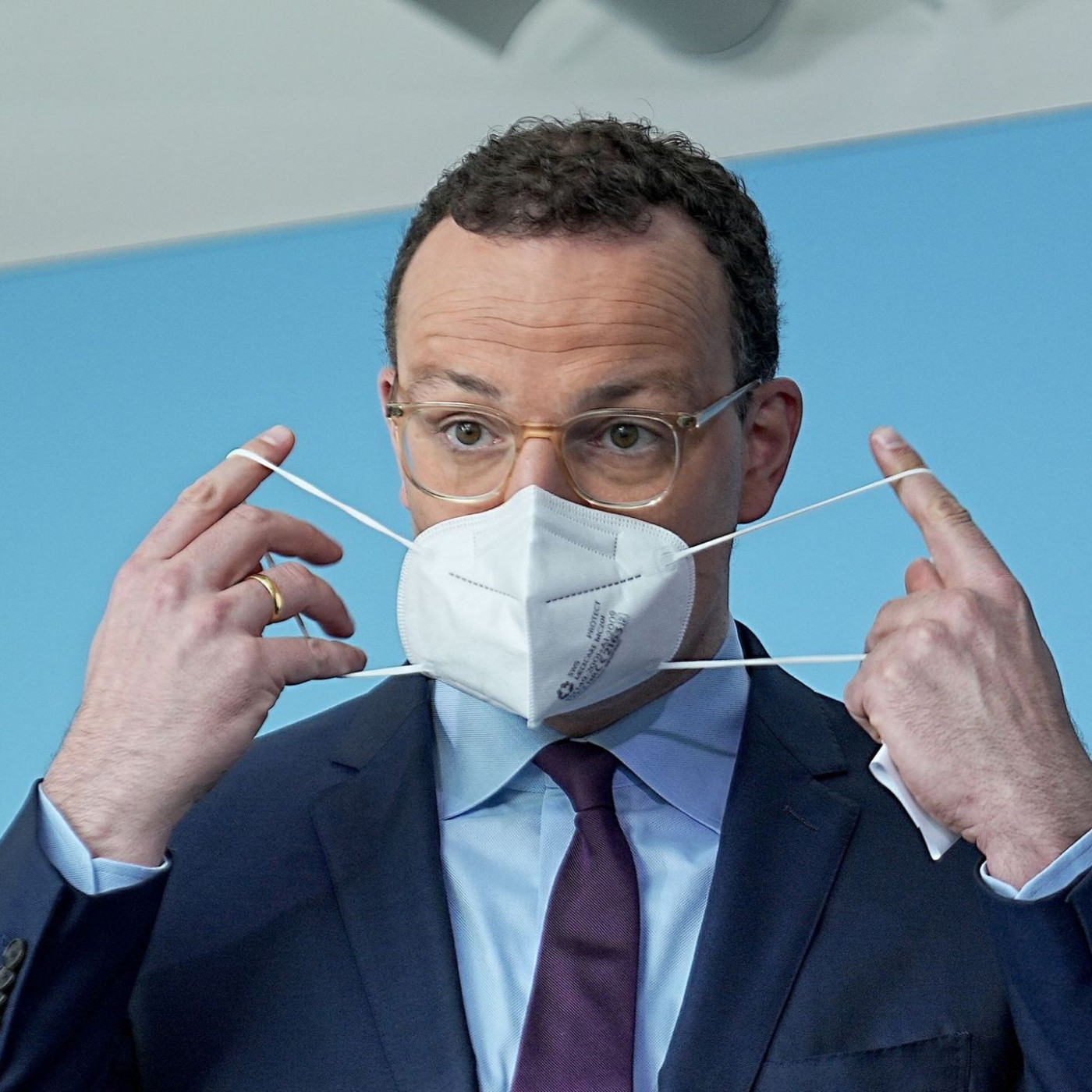 Spahn wehrt sich gegen Masken-Vorwürfe während der Pandemie