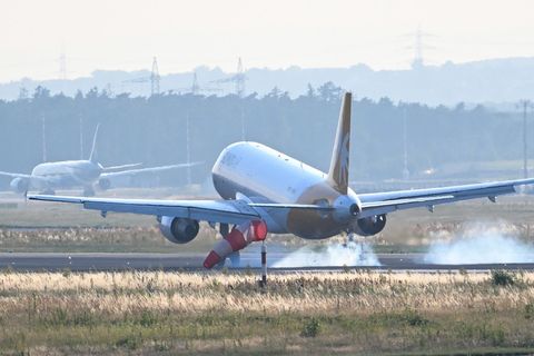 Sonderflug aus Jordanien in Frankfurt gelandet