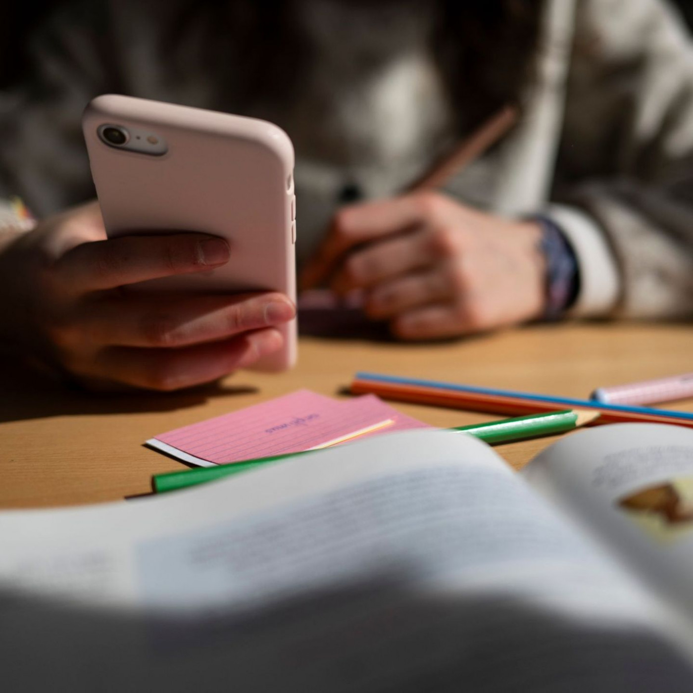 Handyverbote an Schulen - Ja oder Nein?
