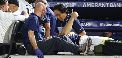 Baseball schlägt mit 170 km/h im Gesicht ein