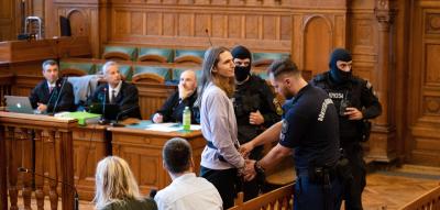 Gericht verweist auf Fluchtgefahr – Maja T. bleibt in Ungarn in Haft
