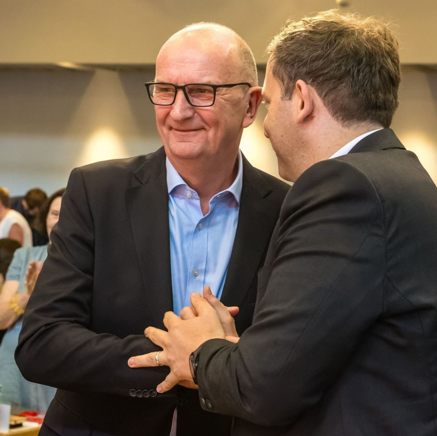Woidke als SPD-Chef in Brandenburg bestätigt