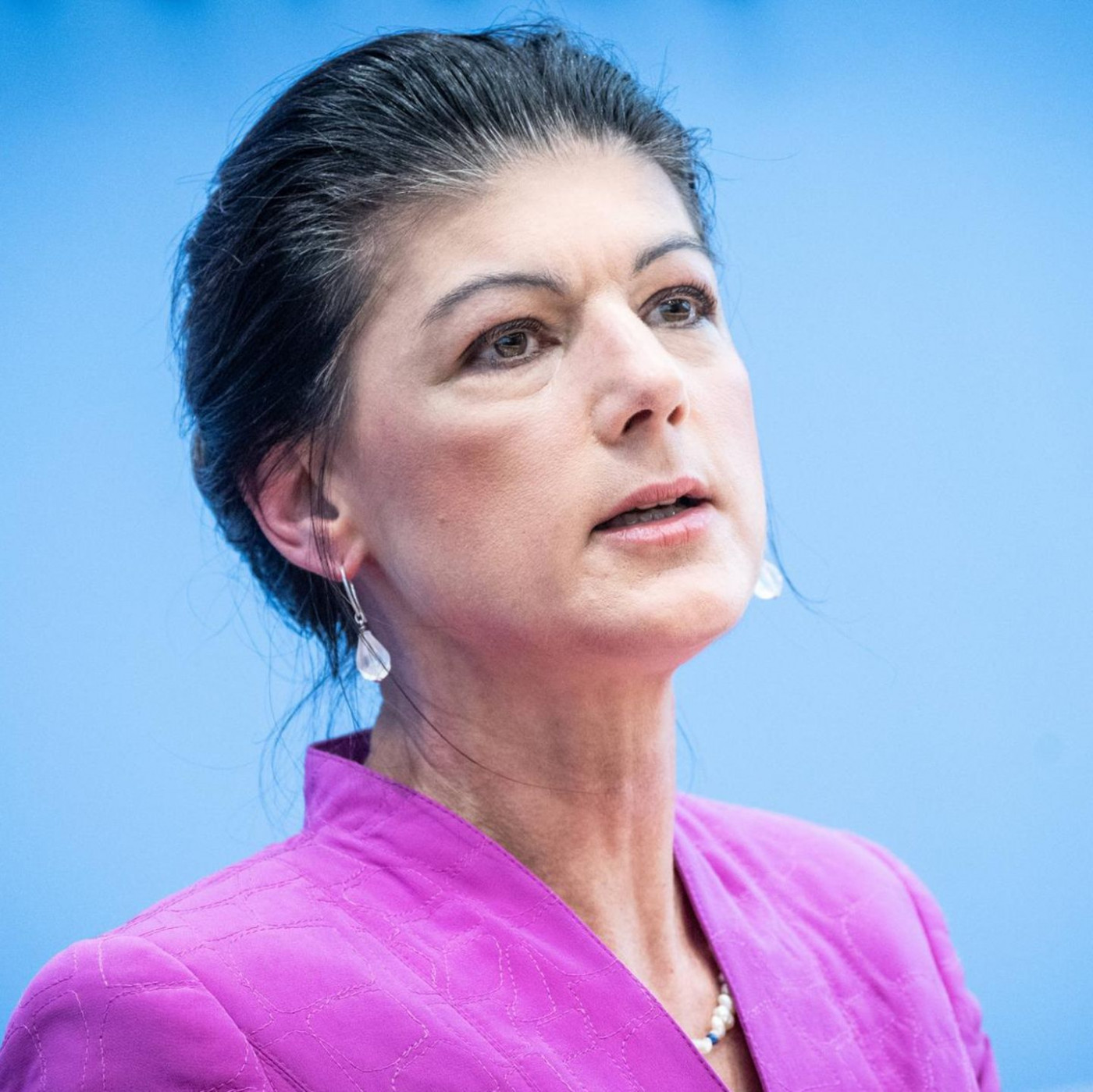 Wagenknecht warnt vor Drittem Weltkrieg
