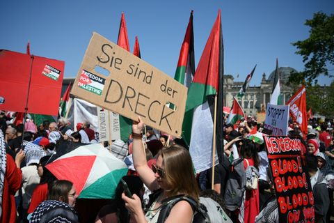 Tausende protestieren gegen Israels Vorgehen in Gaza