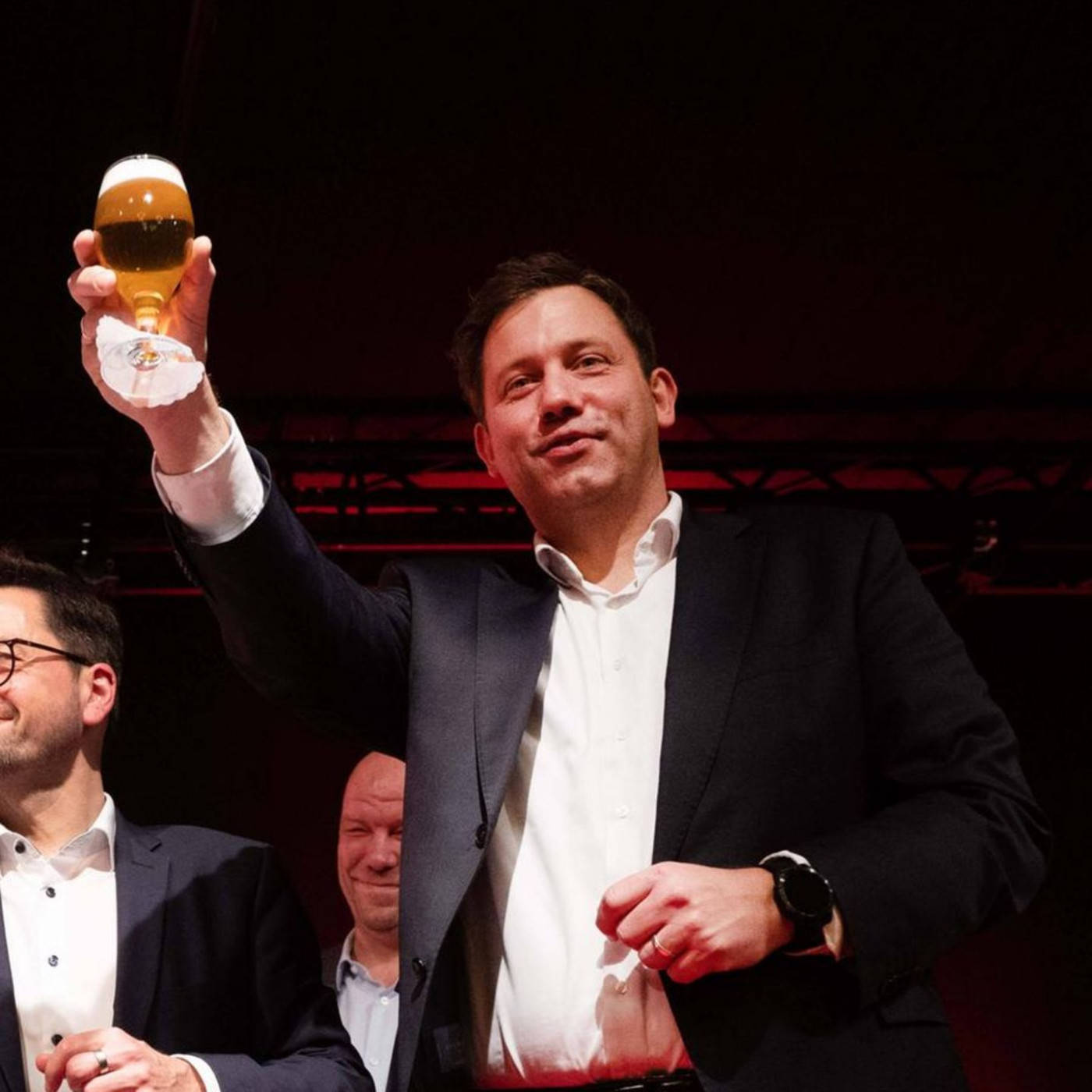 Nicht sein Bier: Mindestlohn steigt – trotz Lars Klingbeil