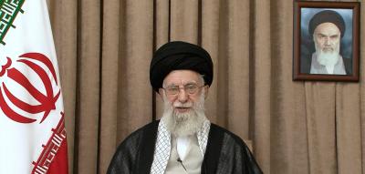 Chamenei warnt USA vor weiteren Angriffen –  Iran schränkt Zusammenarbeit mit IAEA ein