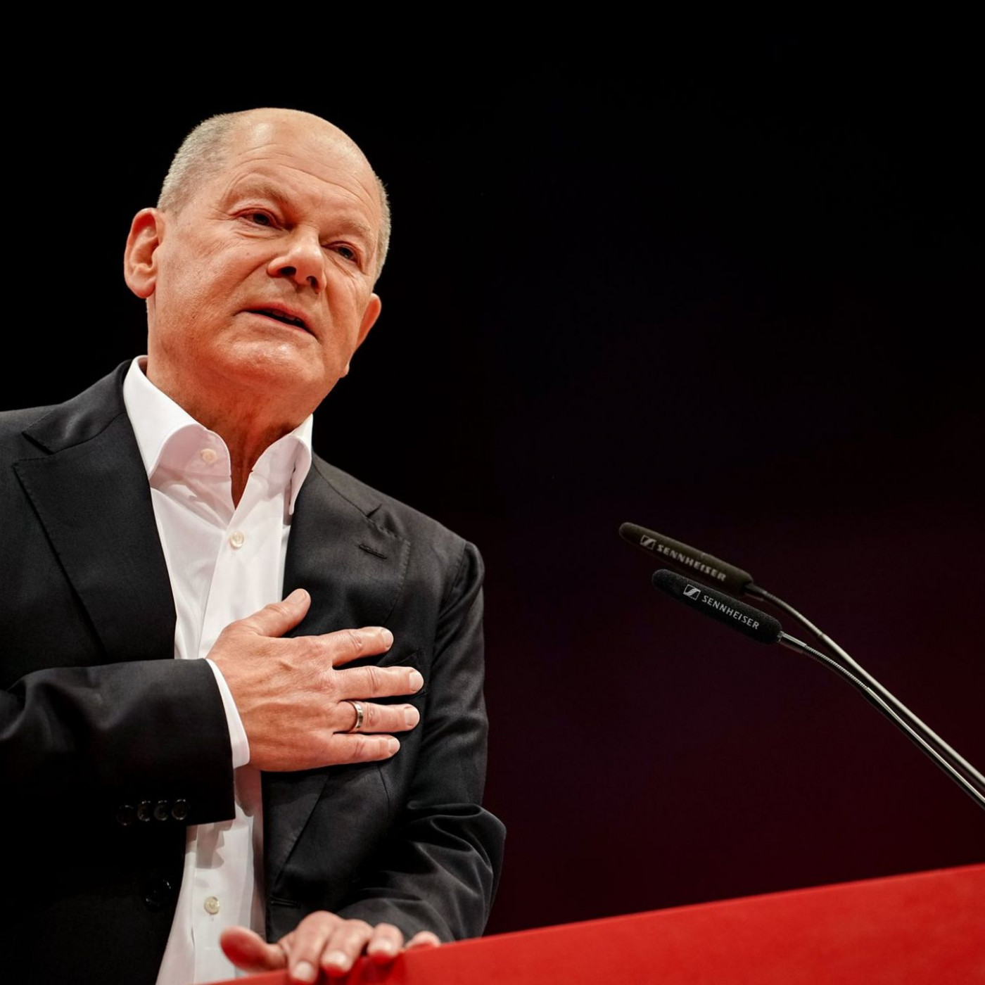 Scholz: Will Altkanzler sein, über den sich die SPD freut
