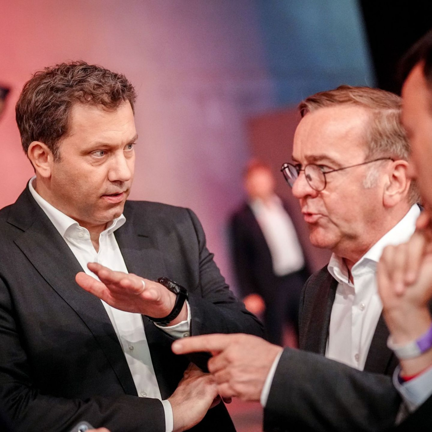 SPD wendet Streit um verpflichtenden Wehrdienst ab