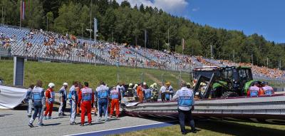 Unfall kurz vor dem Start – Brücke kracht auf Formel-1-Strecke