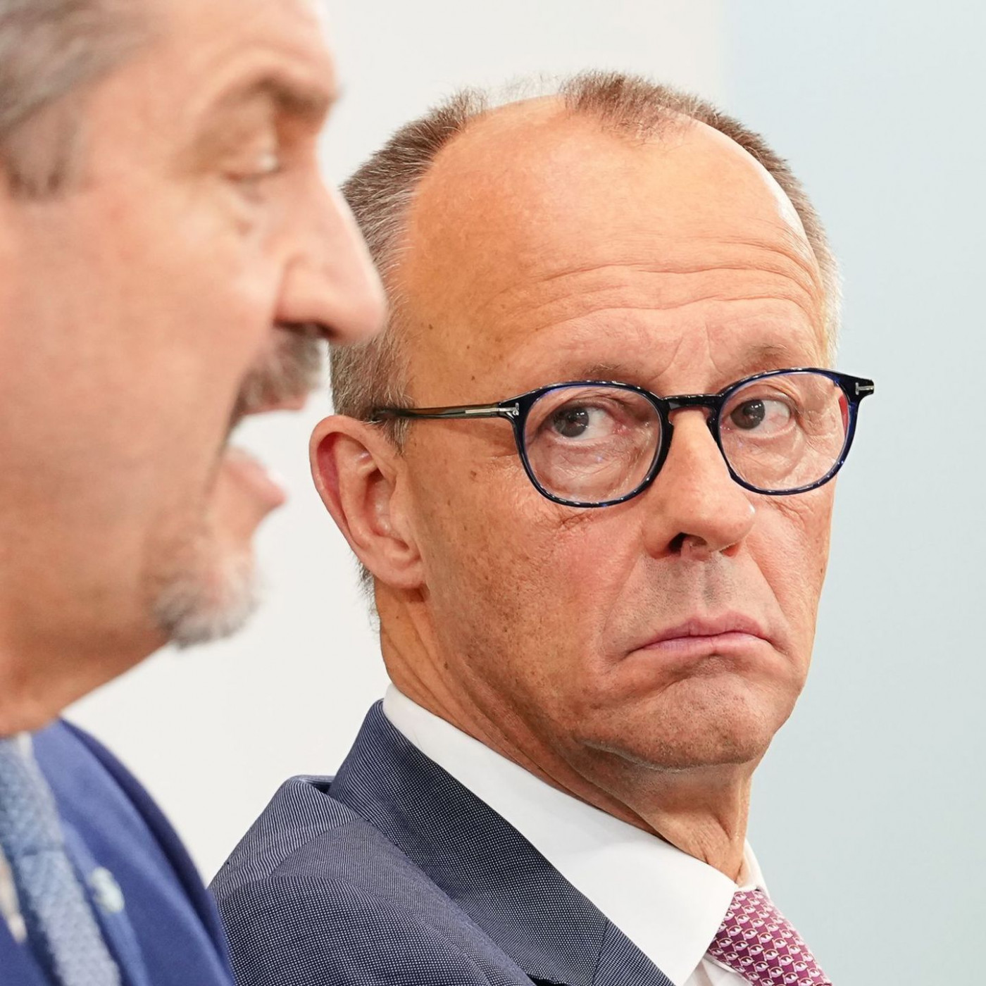 Söder für Einsparungen bei Sozialkosten