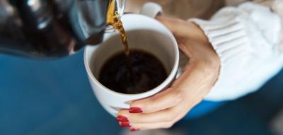 Wie die Tasse Kaffee am Morgen das Altern beeinflusst