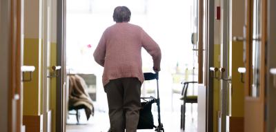 1000 Euro monatlich – Patientenschützer fordern Deckelung  von Pflegekosten